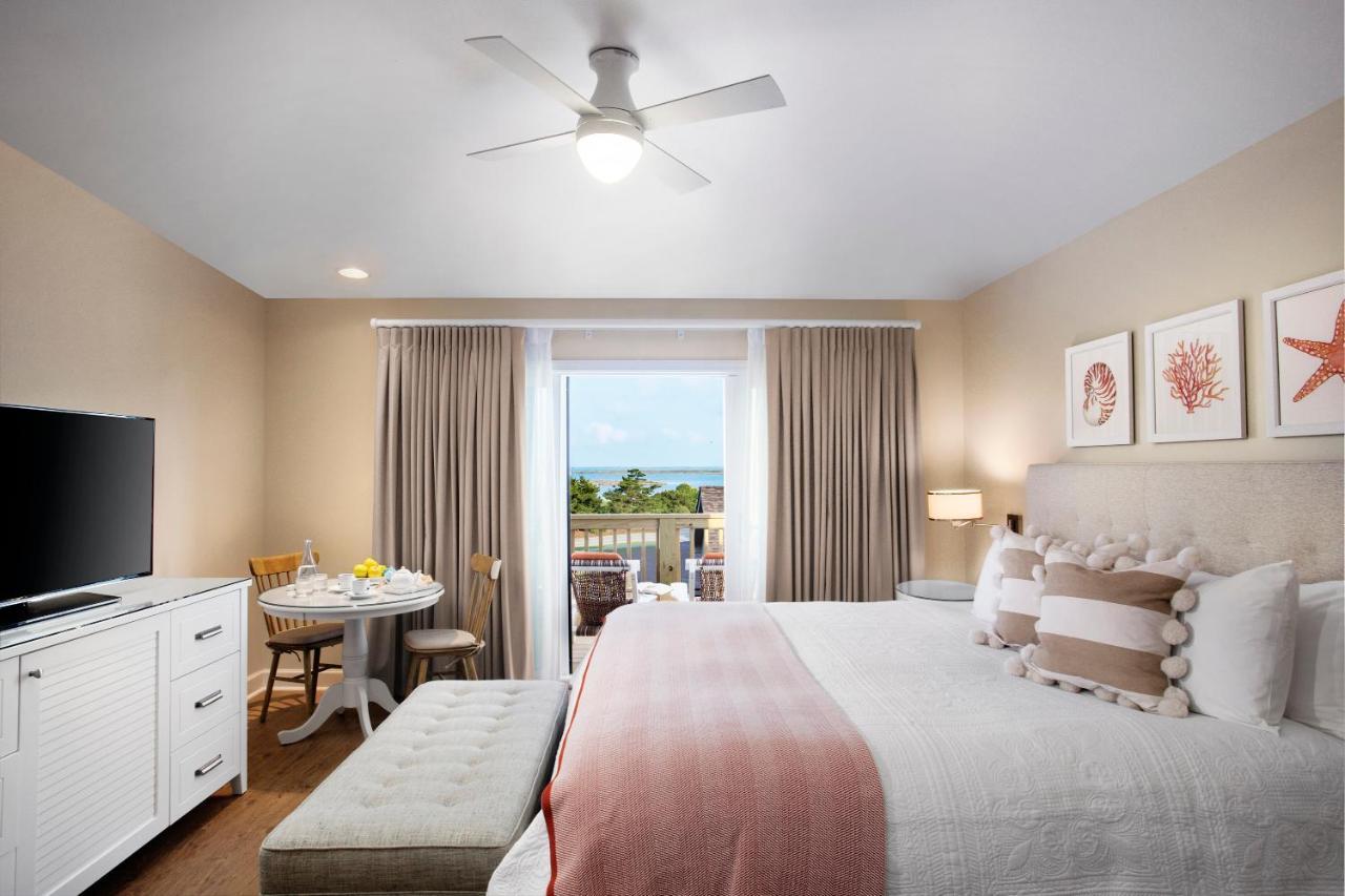 Resort The Sanderling