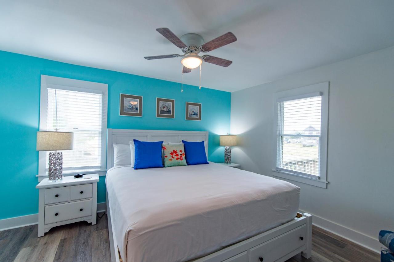 The Sanderling Resort Duck