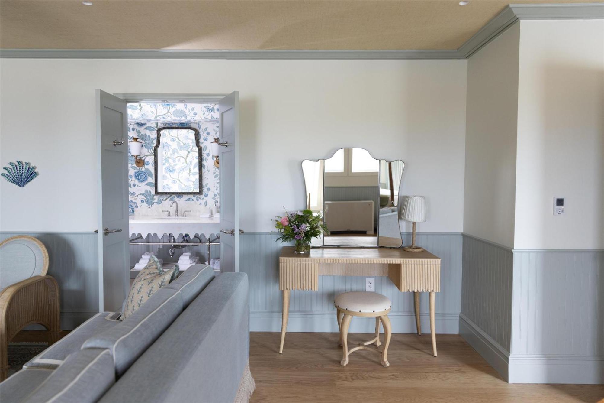 The Sanderling 4* Duck