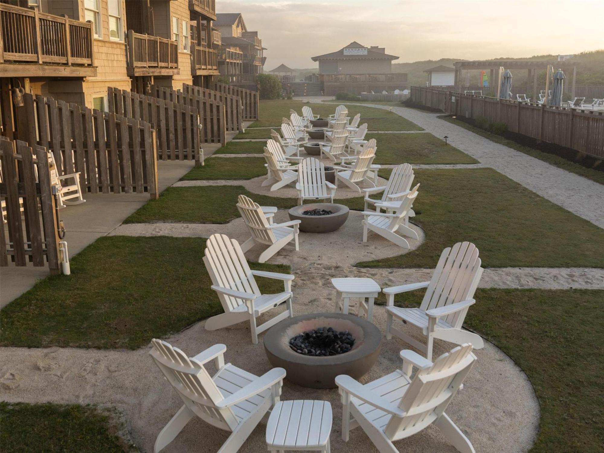 The Sanderling 4* Duck